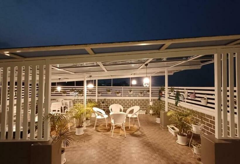 تختخواب و صبحانه Odyssey Stays Shillong, Dhankheti