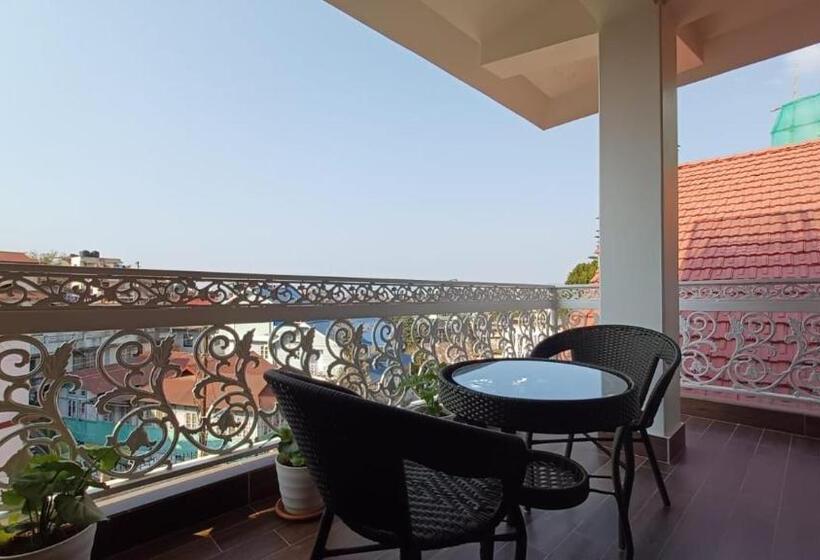 تختخواب و صبحانه Odyssey Stays Shillong, Dhankheti