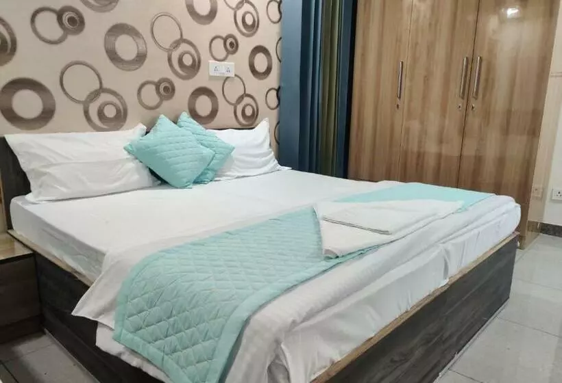 Hotel Dev Residency