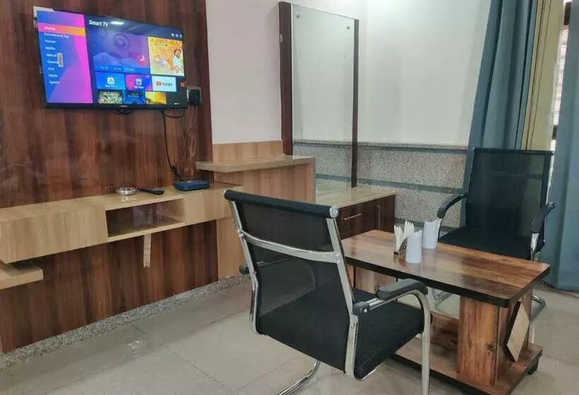 Hotel Dev Residency