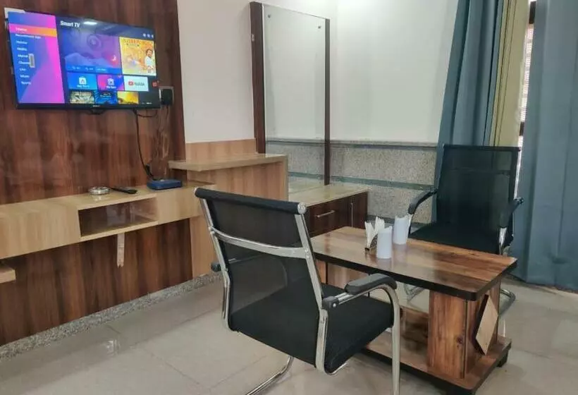 Hotel Dev Residency