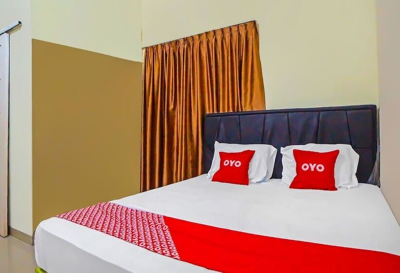 Szálloda Oyo 92341 Oetama Syariah