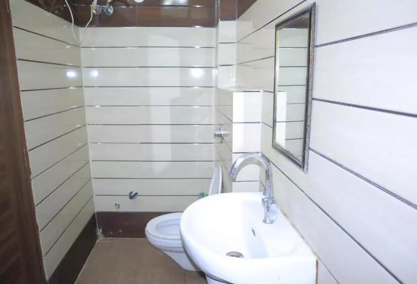 Hotelli Seth Residency Near Golden Temple