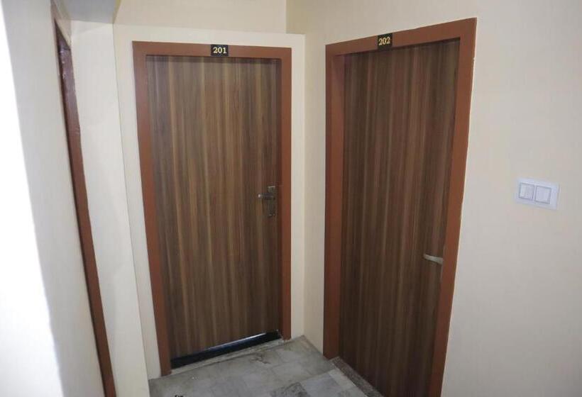 Hotell Seth Residency Near Golden Temple