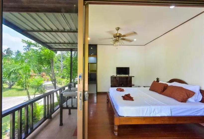 Majatalo Poowadee Resort