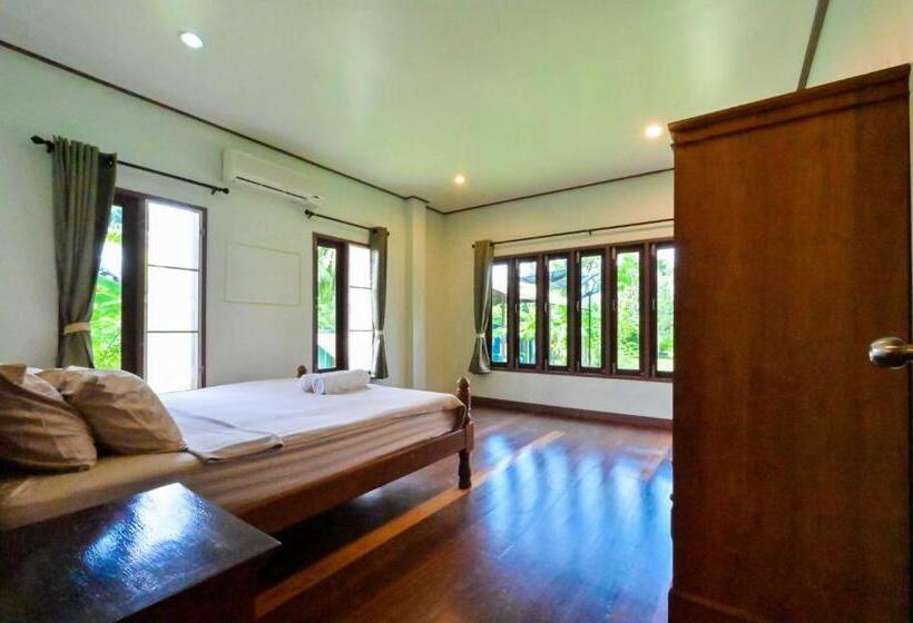 Pensão Poowadee Resort