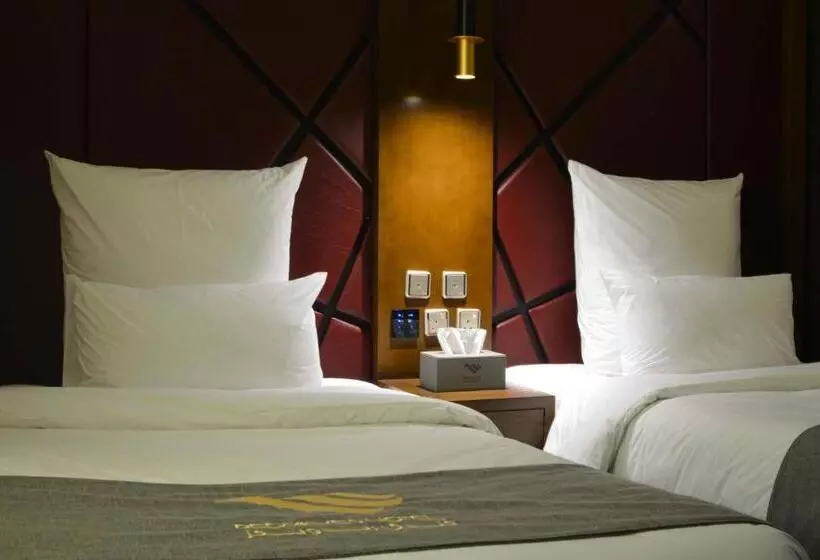 Redwaves Hotel فندق ريدويفز