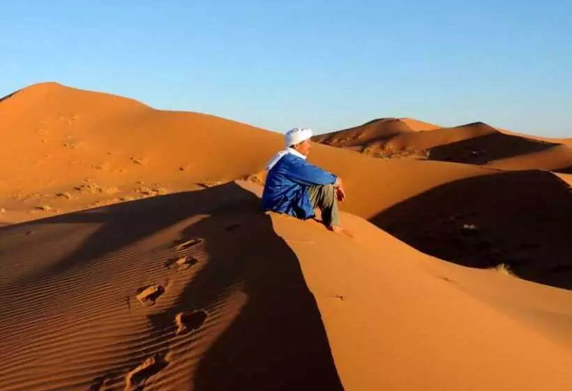 تختخواب و صبحانه La Vallée Des Dunes Auberge, Bivouacs Et Excursions