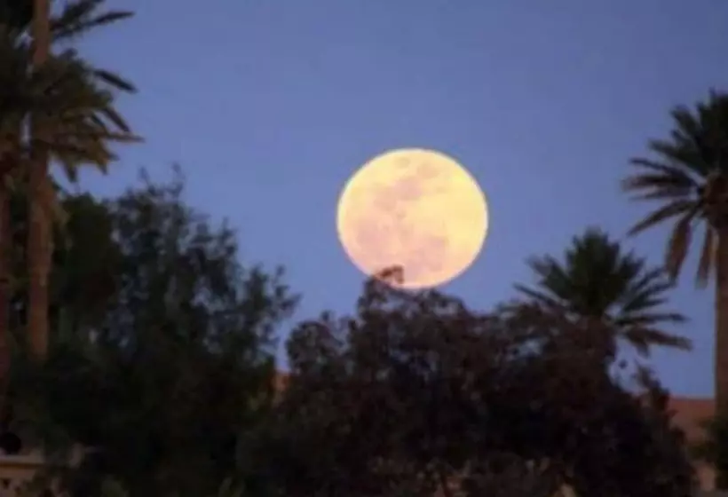 تختخواب و صبحانه La Vallée Des Dunes Auberge, Bivouacs Et Excursions