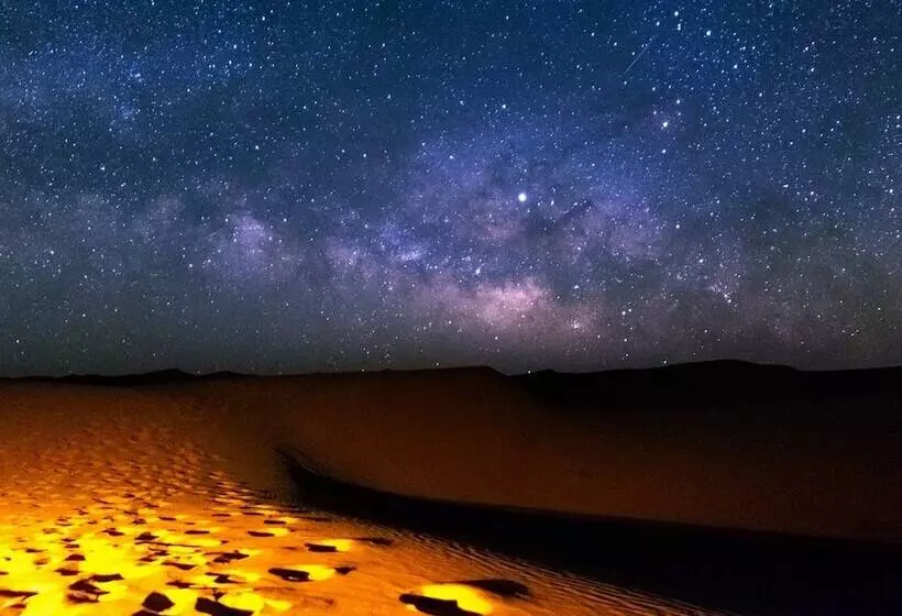 تختخواب و صبحانه La Vallée Des Dunes Auberge, Bivouacs Et Excursions