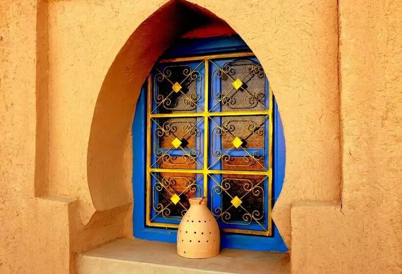 تختخواب و صبحانه La Vallée Des Dunes Auberge, Bivouacs Et Excursions