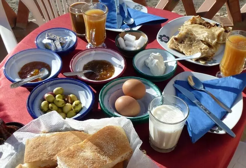 تختخواب و صبحانه La Vallée Des Dunes Auberge, Bivouacs Et Excursions