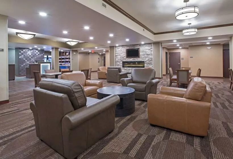 هتل Best Western Plus Lincoln Inn & Suites