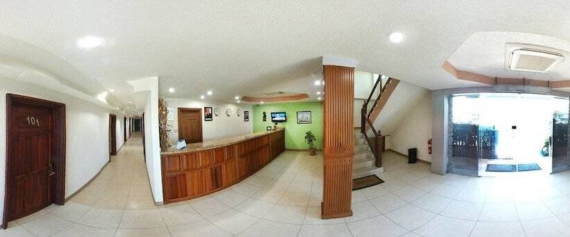 هتل Brandsville Suites