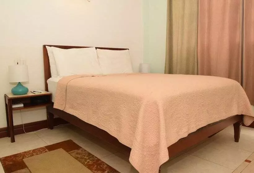 هتل Brandsville Suites