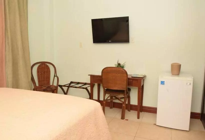 هتل Brandsville Suites