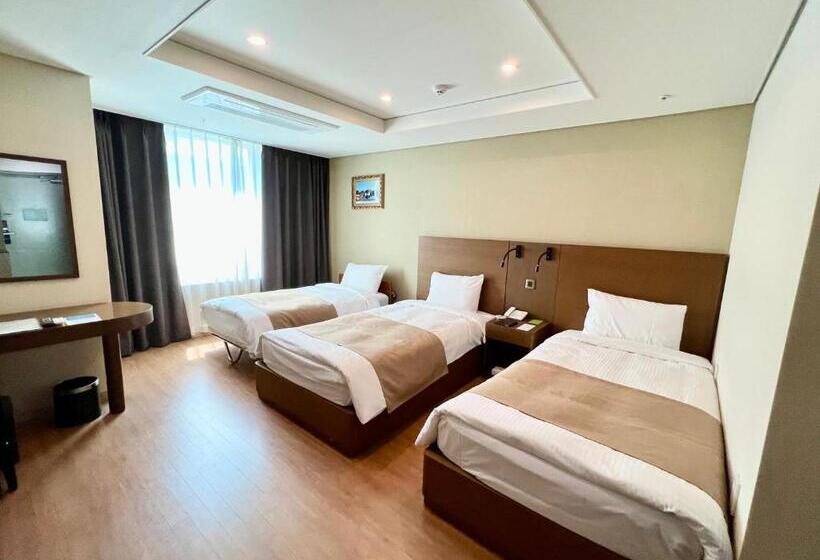 Crown Harbor Hotel Busan