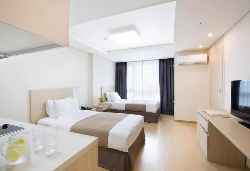 Crown Harbor Hotel Busan