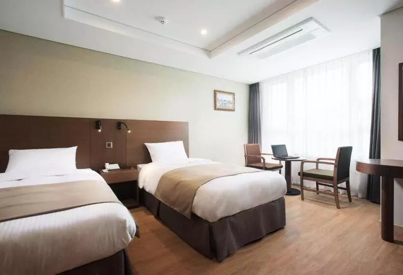 Crown Harbor Hotel Busan