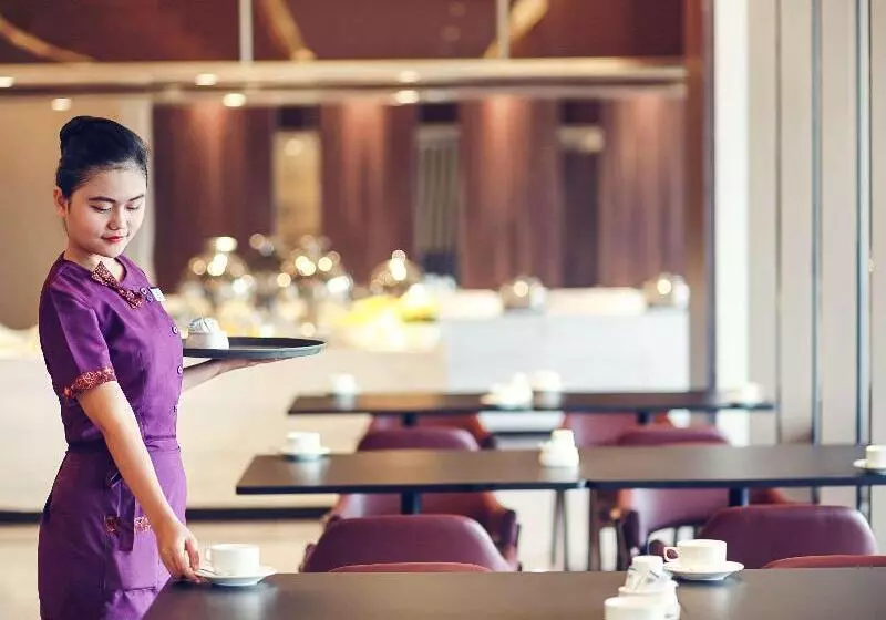 ホテル Mercure Karawang