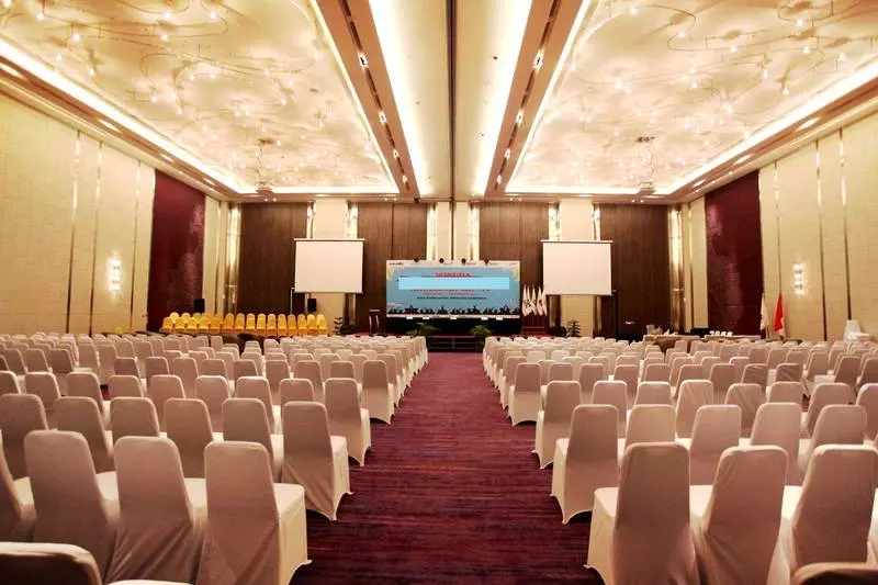 ホテル Mercure Karawang
