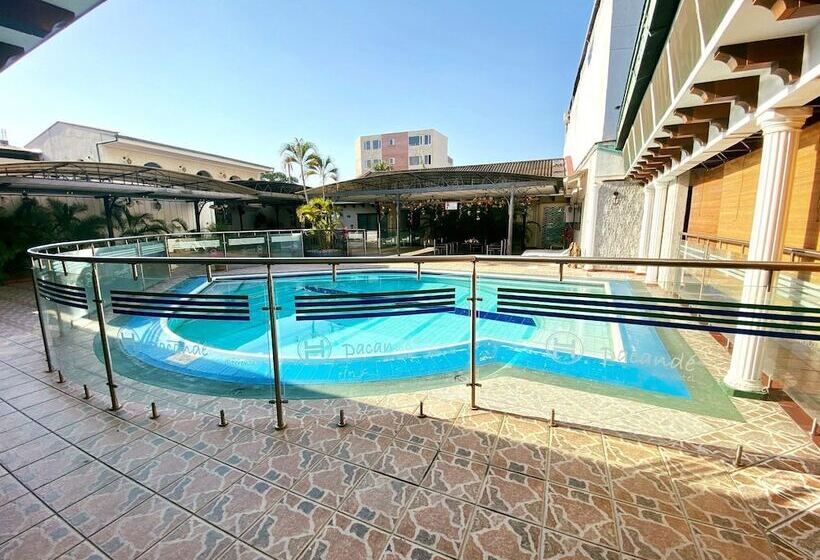 בית מלון כפרי Pacandé