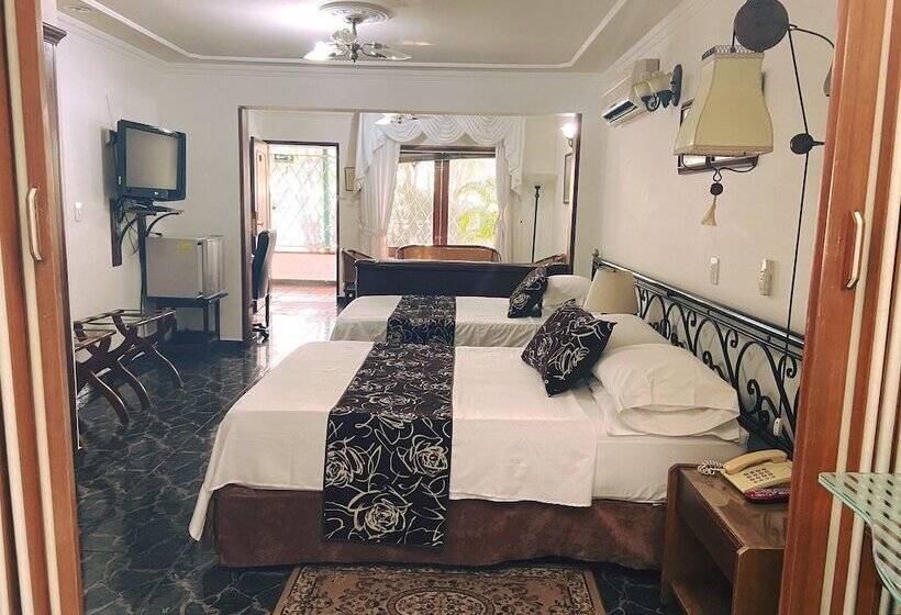 בית מלון כפרי Pacandé