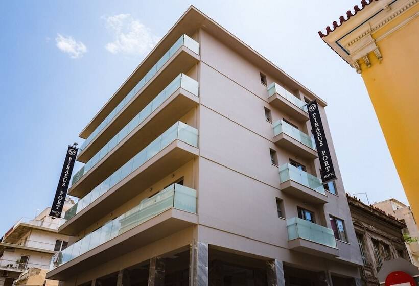 Hotel Piraeus Port