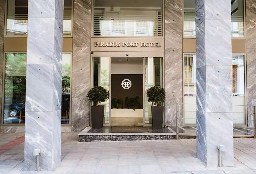 Hotel Piraeus Port