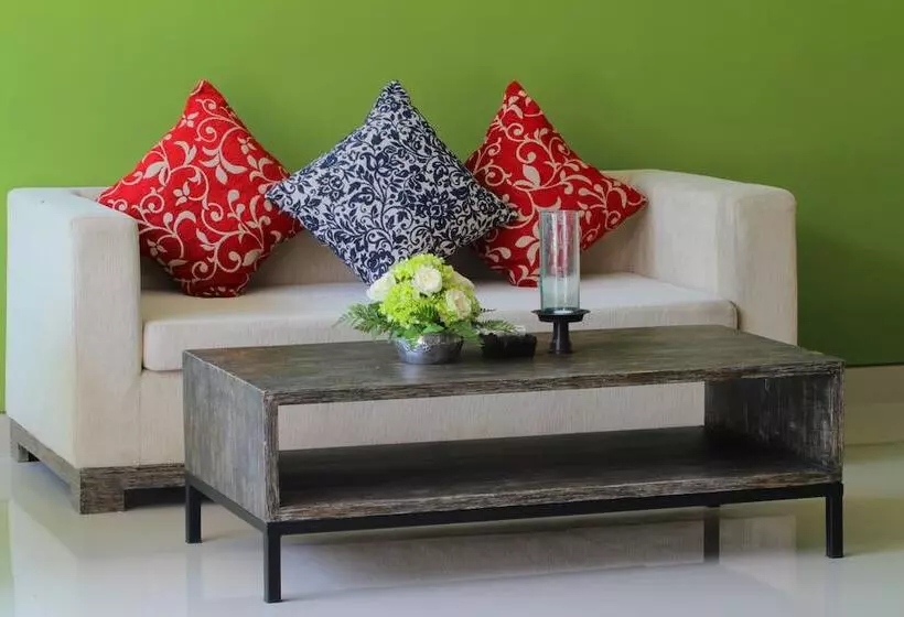 فندق Royal Samaja Villas