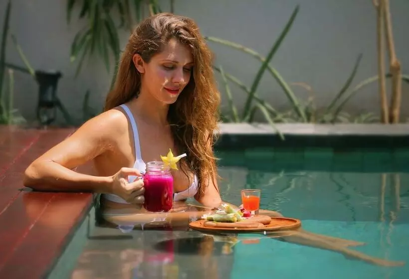 فندق Royal Samaja Villas