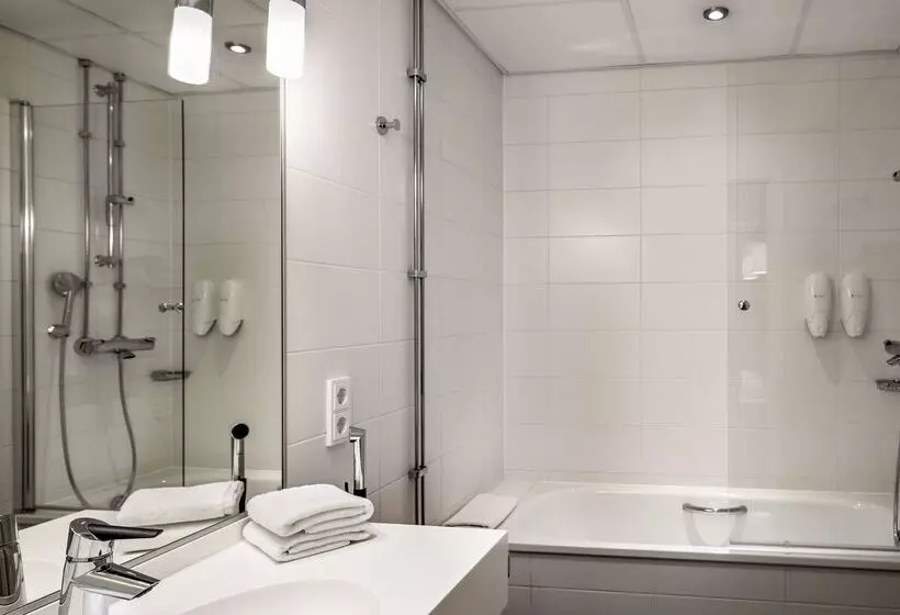 酒店 Scandic Meilahti