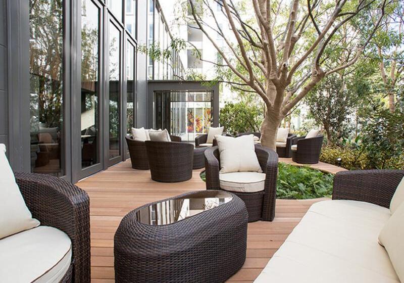 בית מלון כפרי Shinjuku Granbell