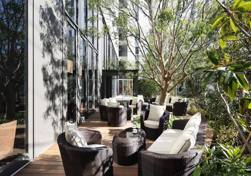 בית מלון כפרי Shinjuku Granbell