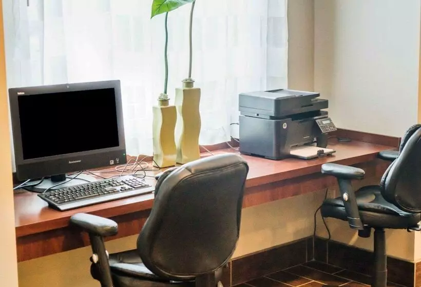 فندق Sleep Inn & Suites Defuniak Springs Crestview