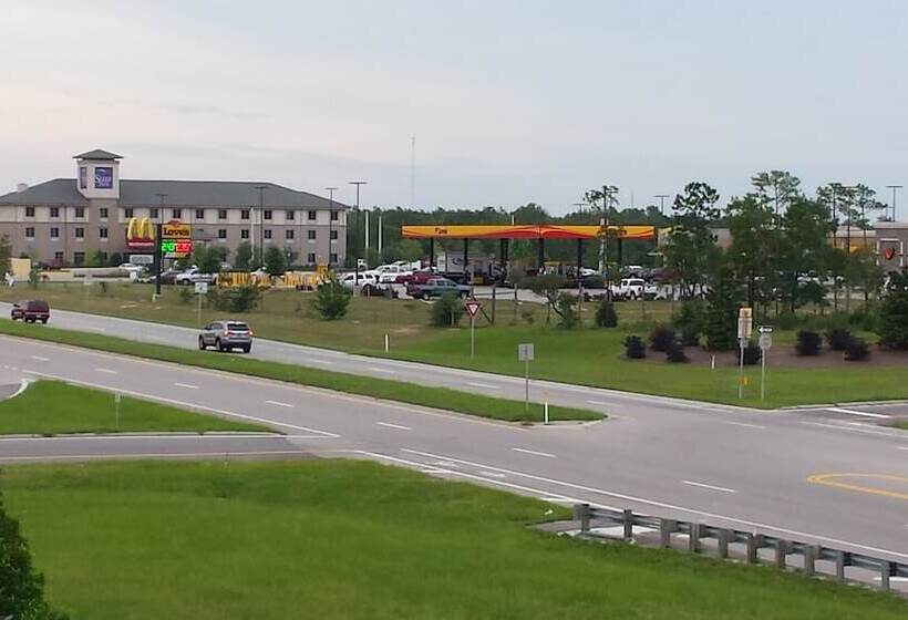 ホテル Sleep Inn & Suites Defuniak Springs  Crestview