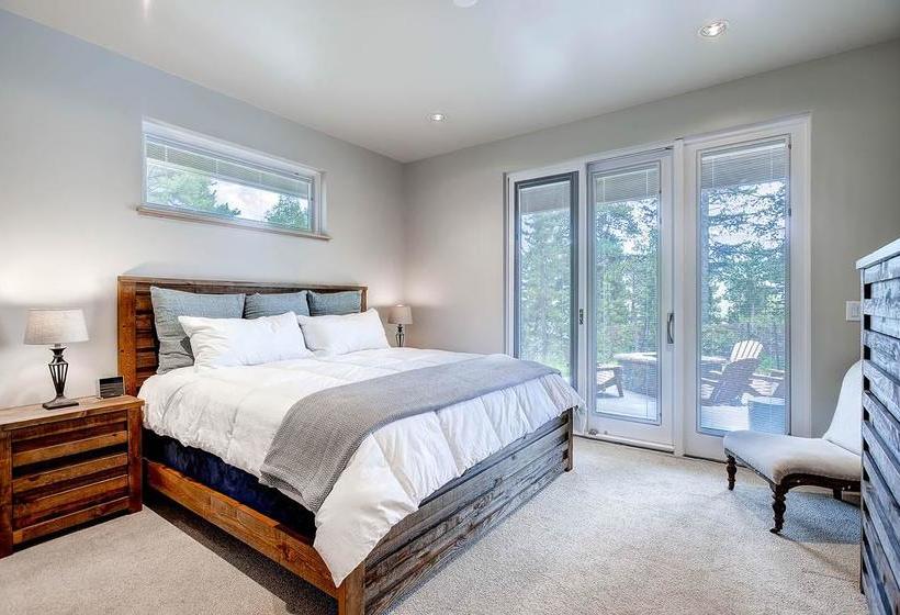 فندق Sunrise Ski Haus