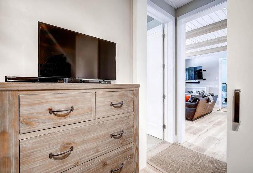 فندق Sunrise Ski Haus