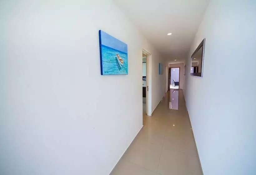 هتل The 5th Avenue