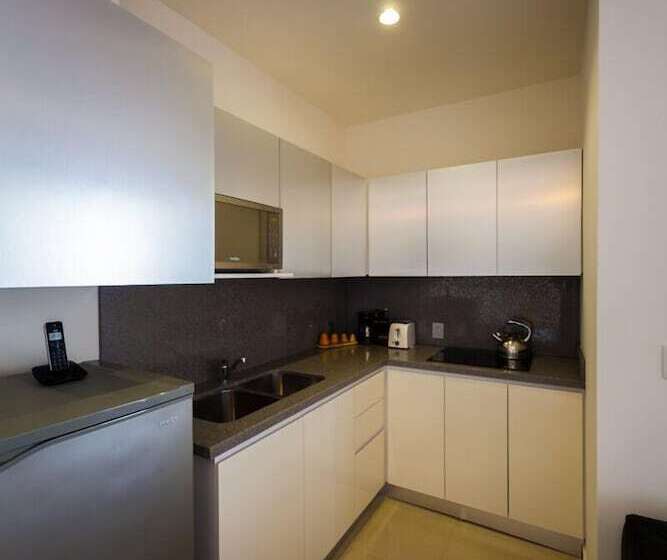 فندق The 5th Avenue