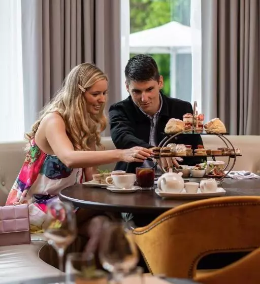 Hotelli Tullyglass House