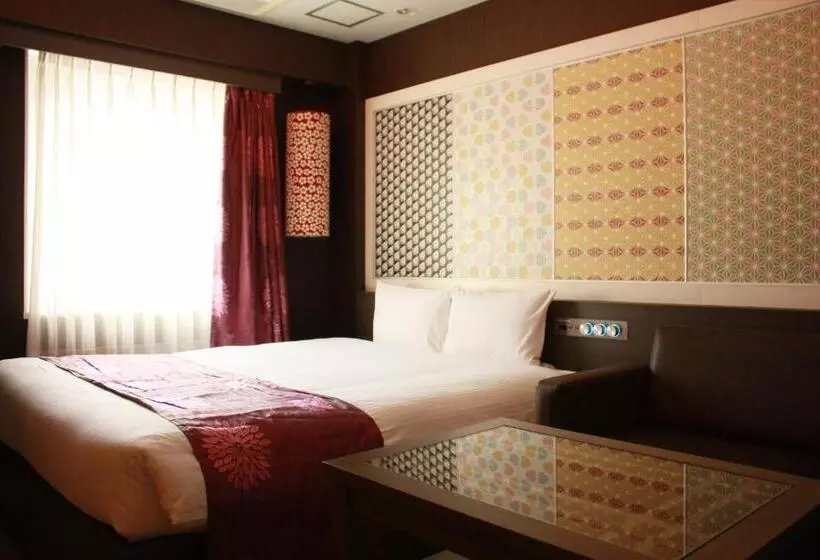 Otel LiVEMAX Umeda Central