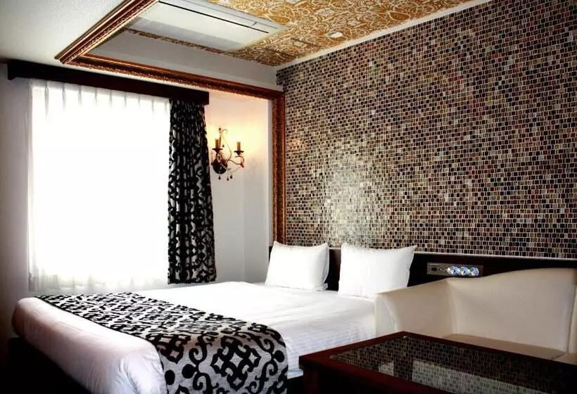 Otel LiVEMAX Umeda Central