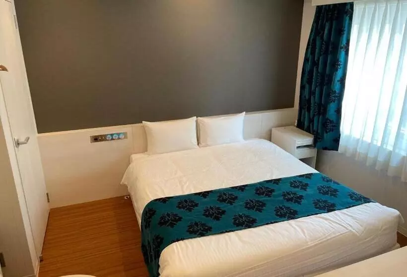 Otel LiVEMAX Umeda Central