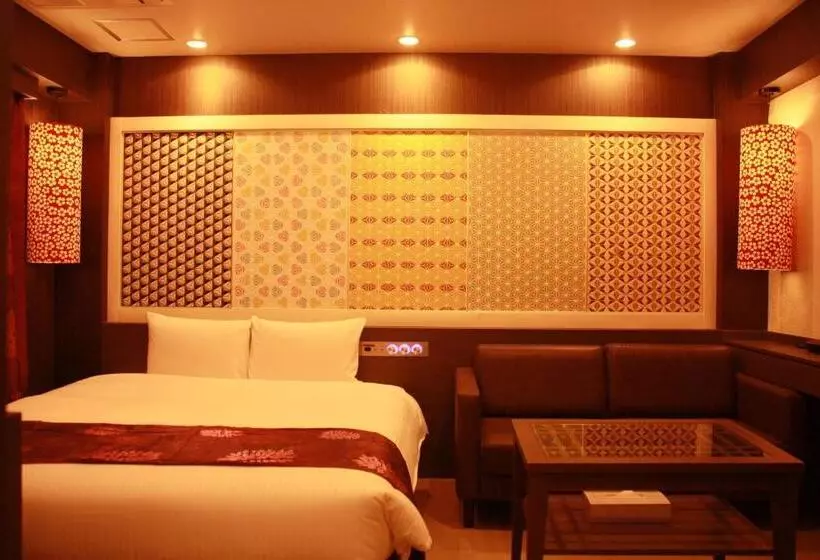 Otel LiVEMAX Umeda Central