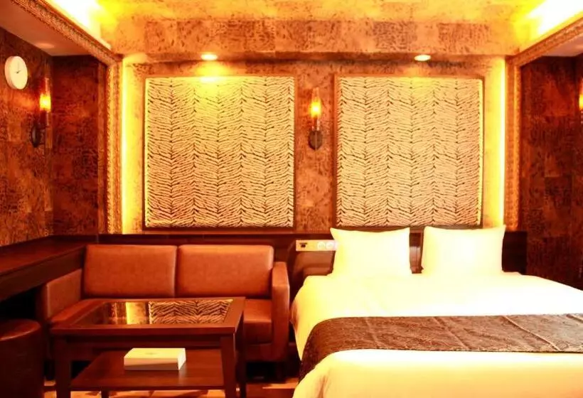 Otel LiVEMAX Umeda Central