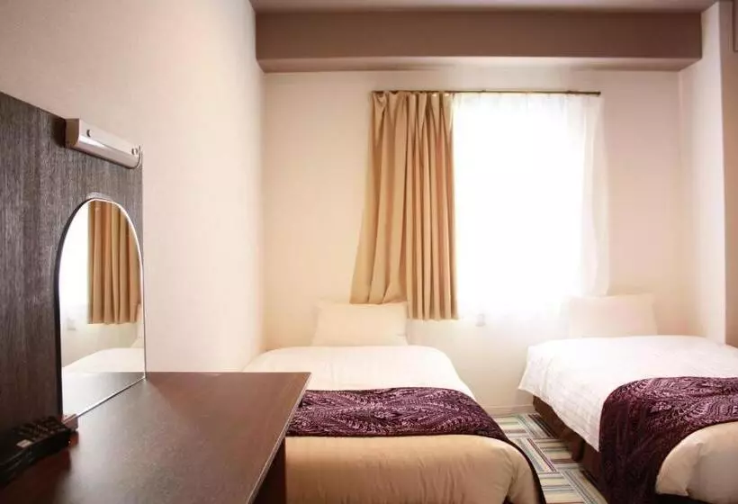 Otel LiVEMAX Umeda Central