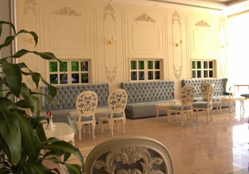 فندق Warwick Al Jubail