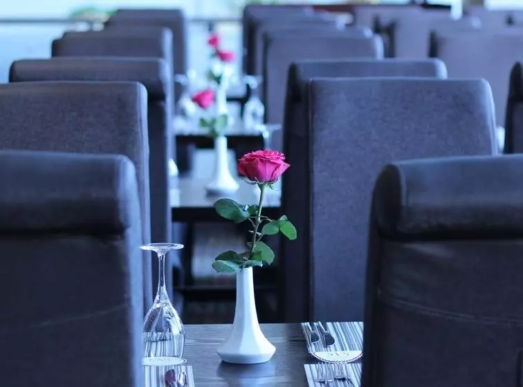 Hotell Warwick Al Jubail