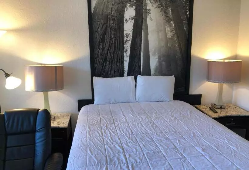 Отель Westwind Lodge